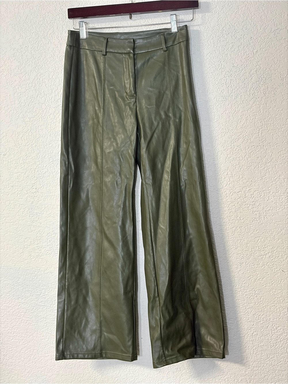 Avec Les Filles Olive Green Faux Leather Wide-Leg Crop Trousers